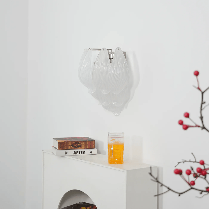 Tuliva Wall Lamp
