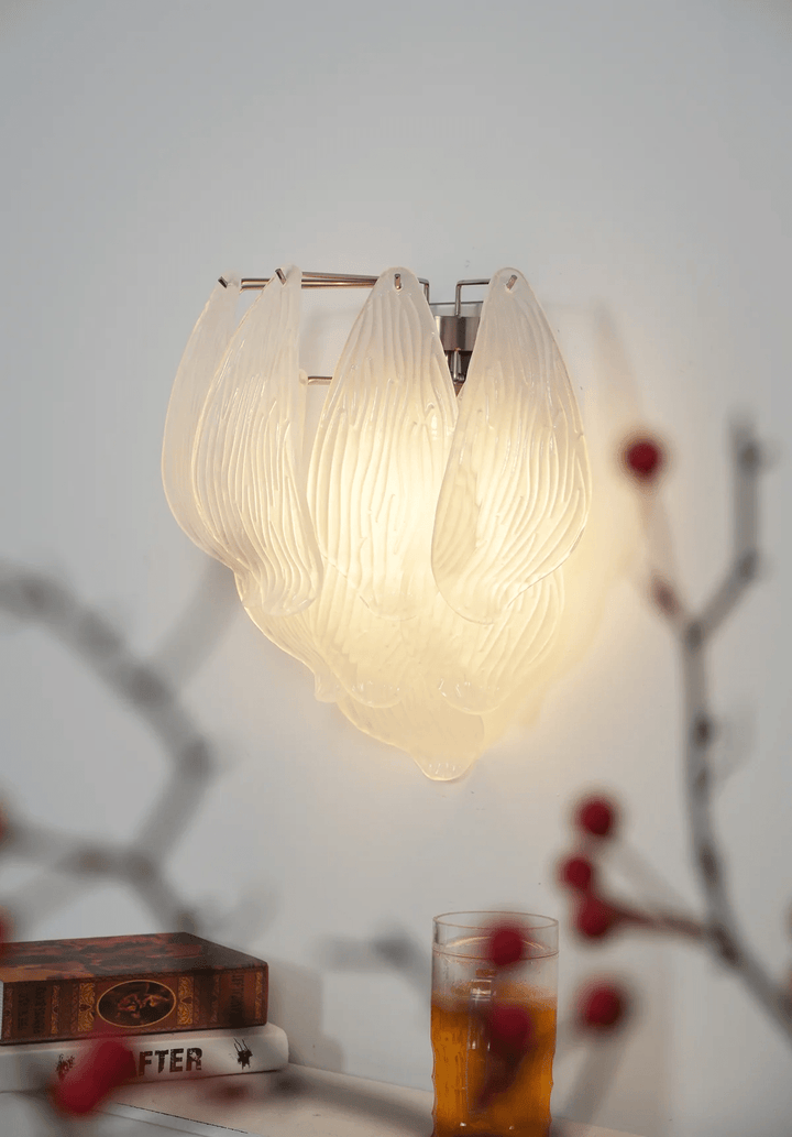 Tuliva Wall Lamp