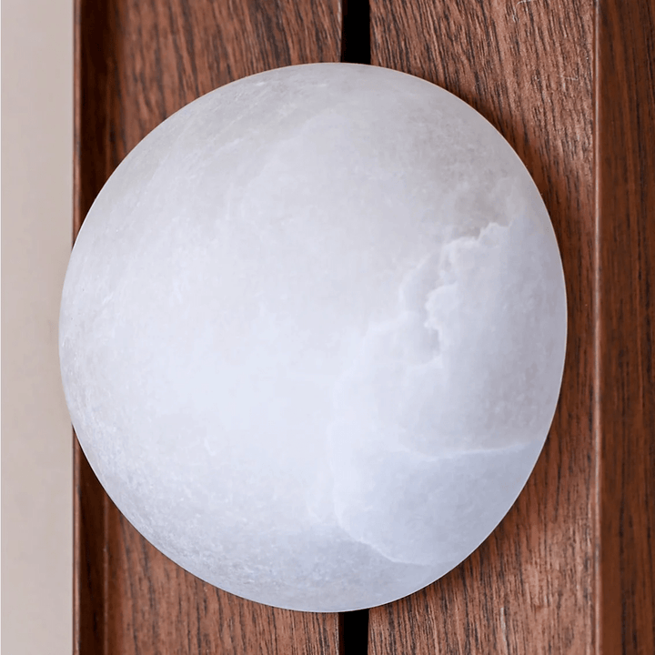 Koyan Alabaster Wall Lamp