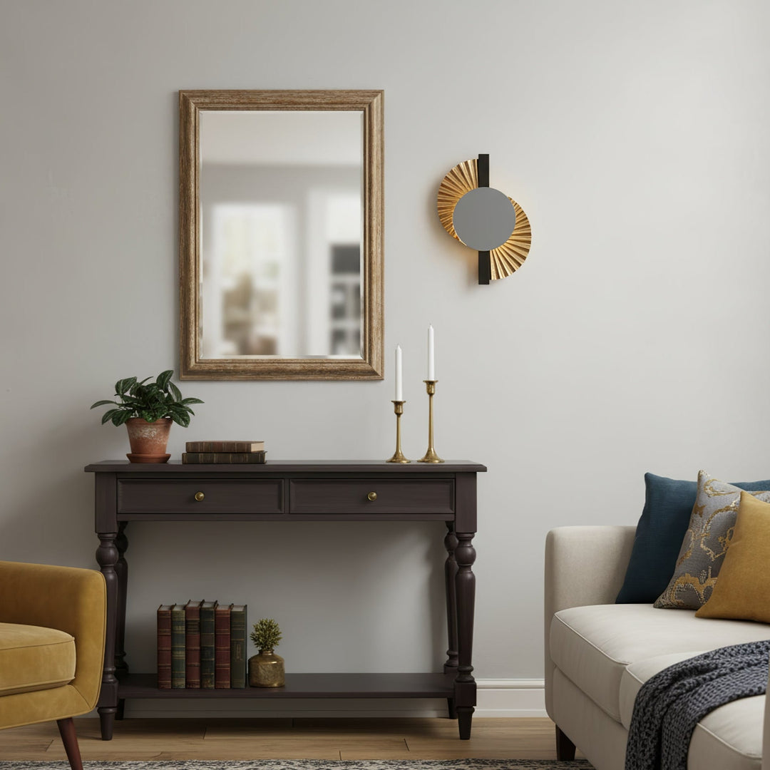 Gilded Fan Wall Lamp