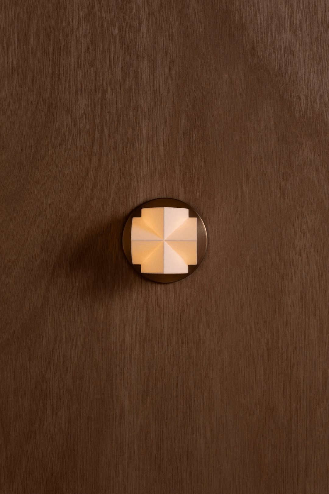 Naala Sconce