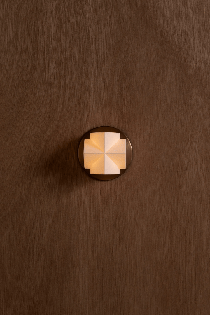 Naala Sconce