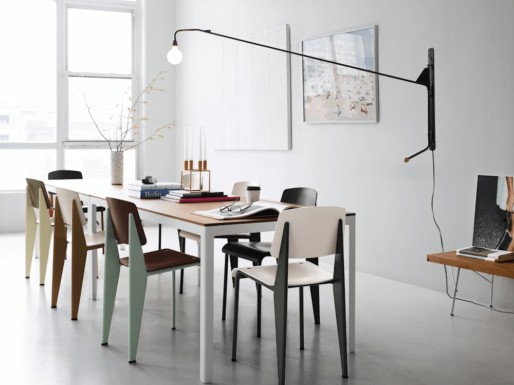 Black Long Arm Wall Lamp