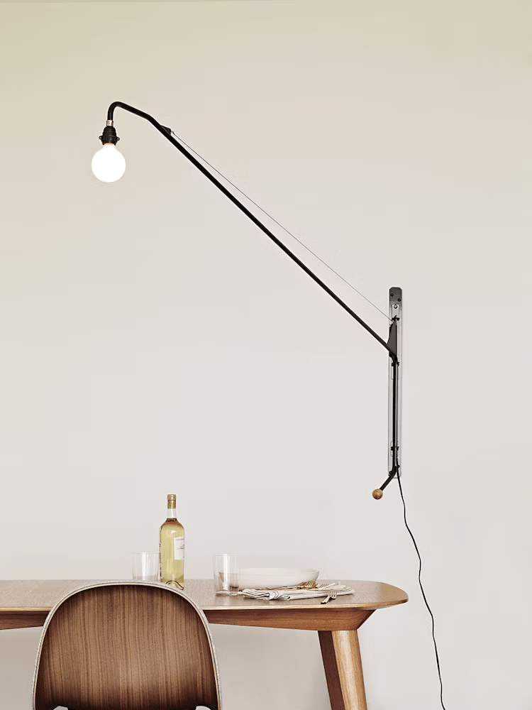 Black Long Arm Wall Lamp