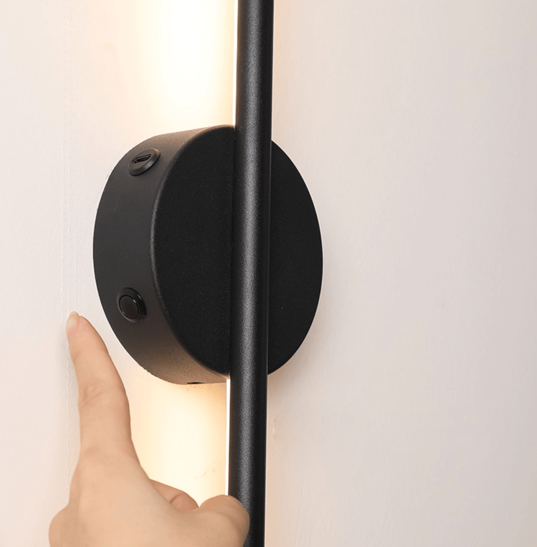 Linearo Rechargeable Wall Lamp