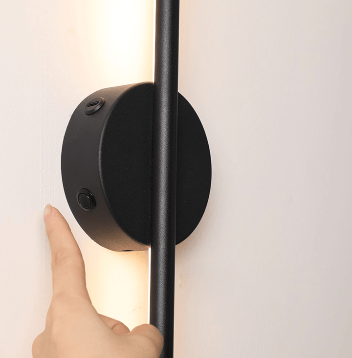 Linearo Rechargeable Wall Lamp