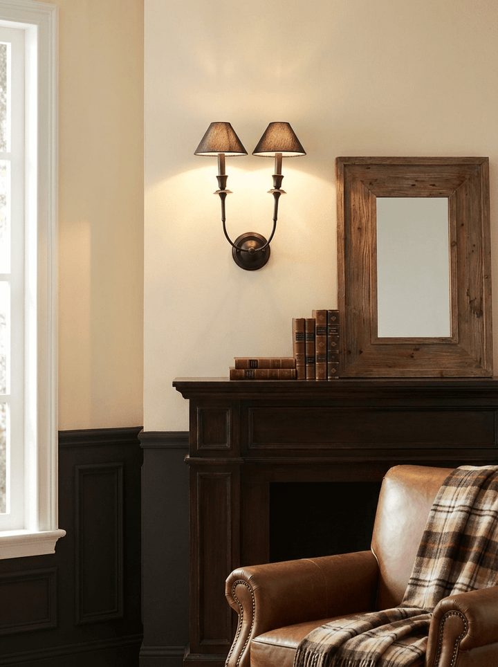 Chester Wall Lamp