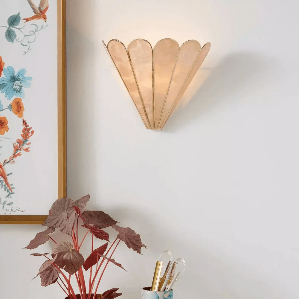 Mica Shell Petal Wall Lamp