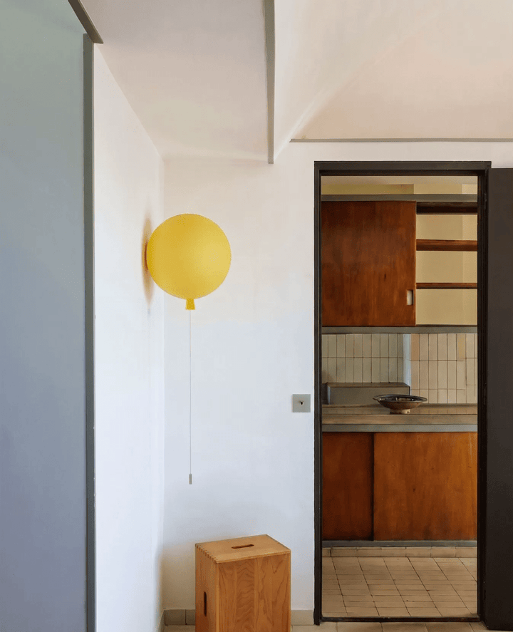 Balloon Dream Glass Wall Sconce
