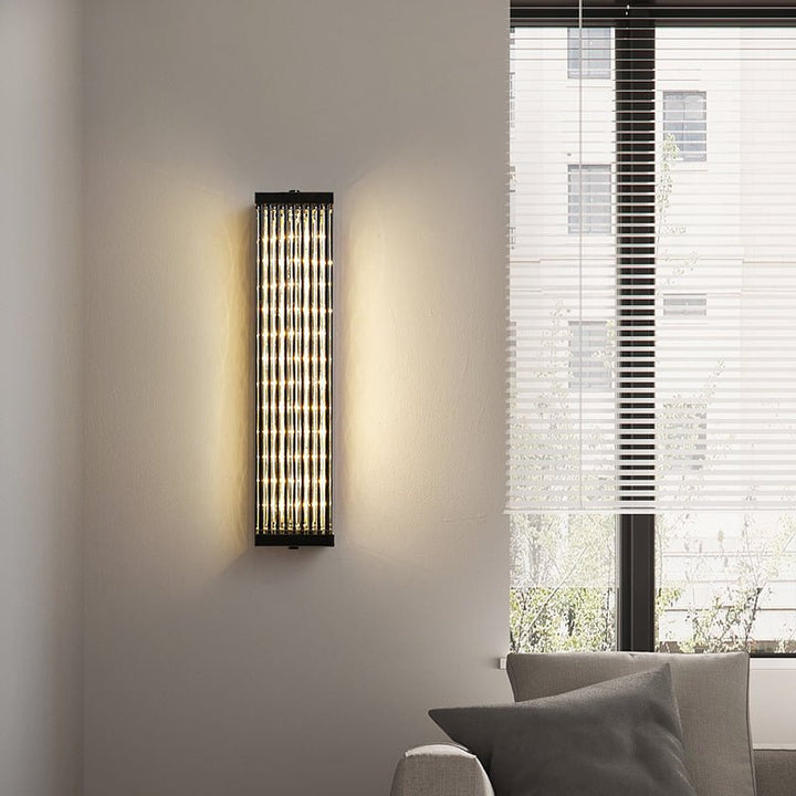 Luma Column Wall Light