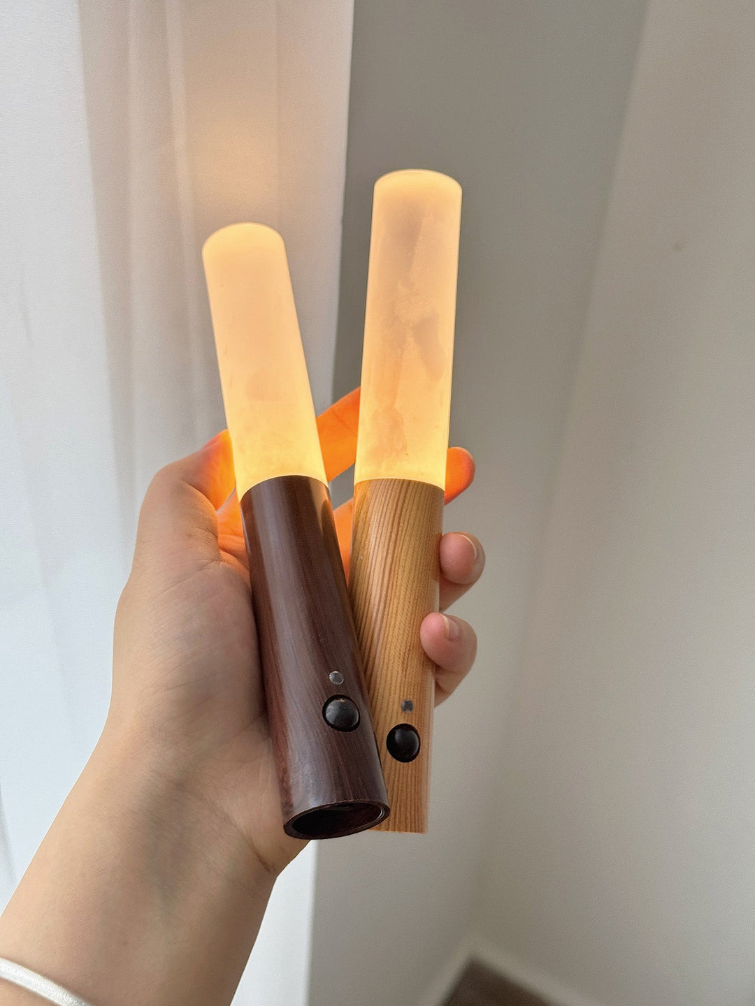 Nomad Magnet Rechargeable Wall Lamp