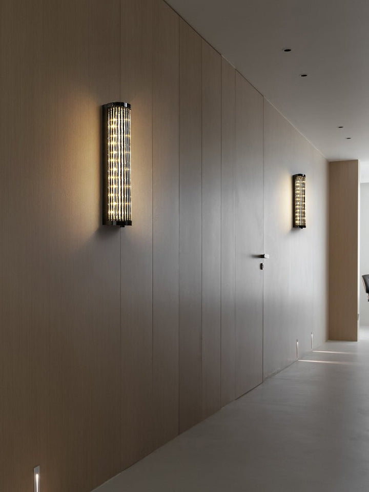 Luma Column Wall Light