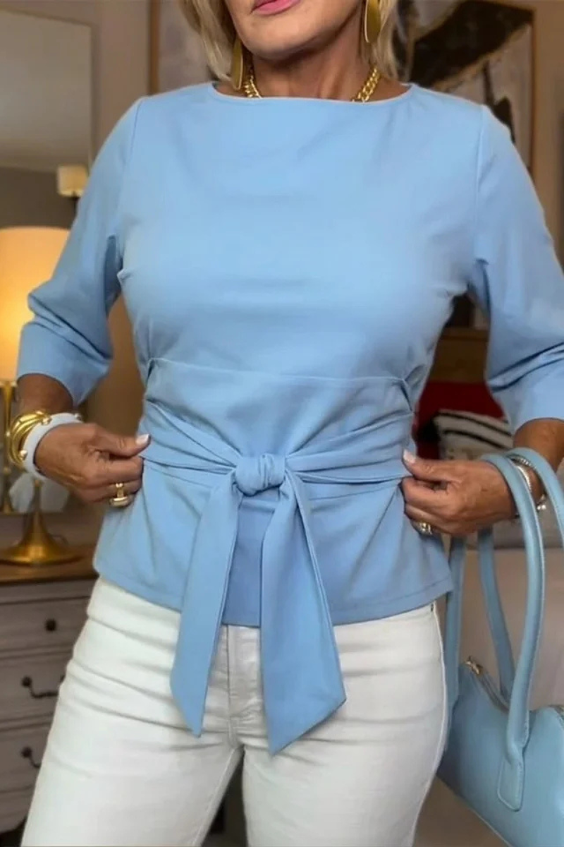 TOP MET KNOOP IN DE TALIE VOOR VROUWEN