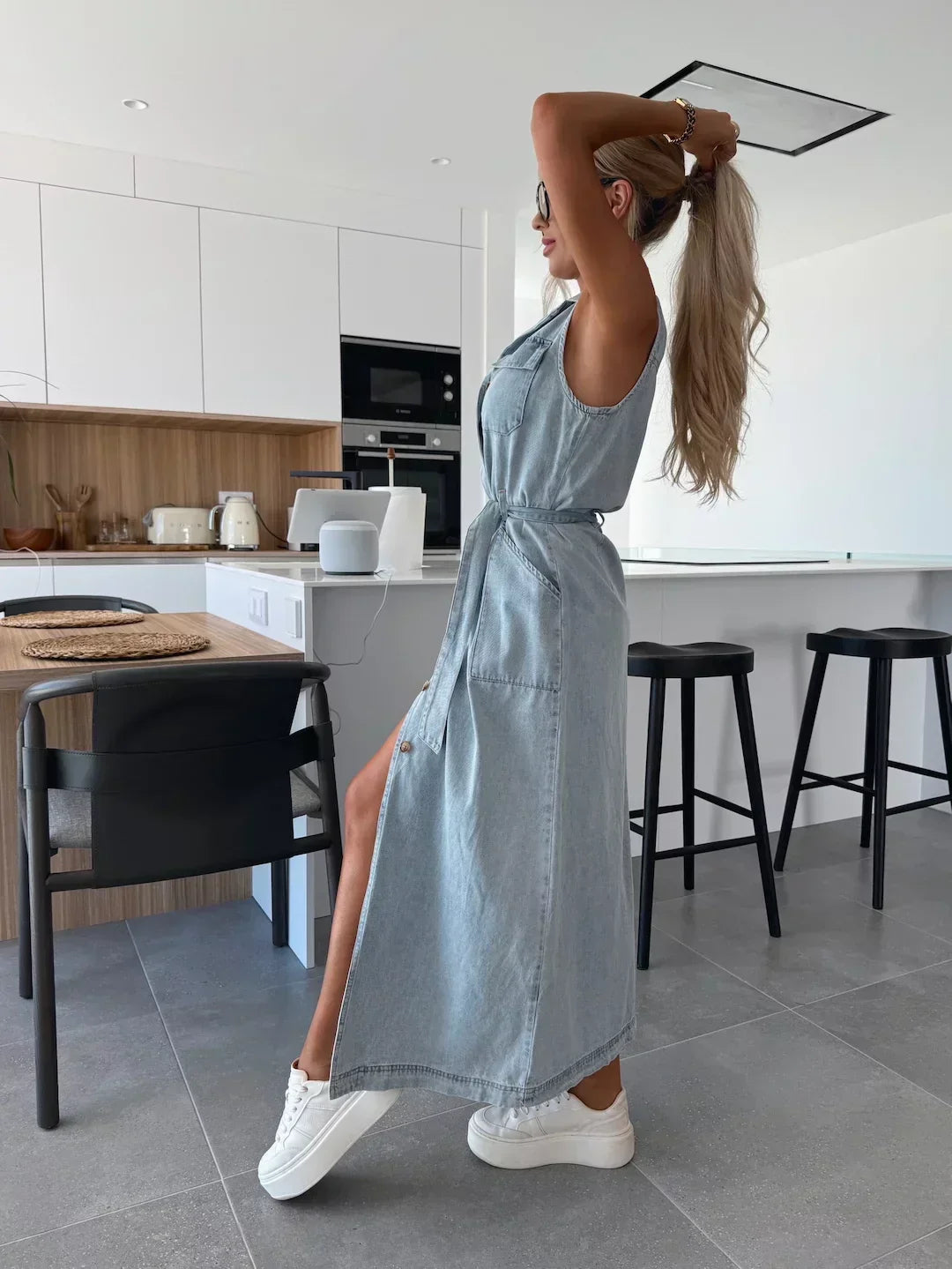 MODERNE JEANSJURK VOOR VROUWEN