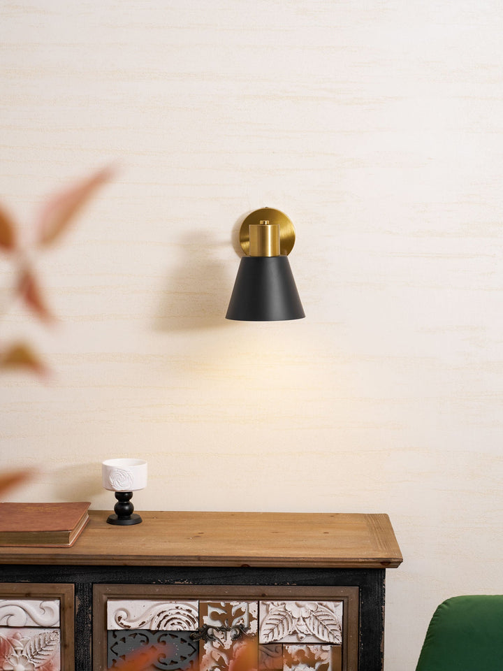 Adjustable Armed Wall Lamp