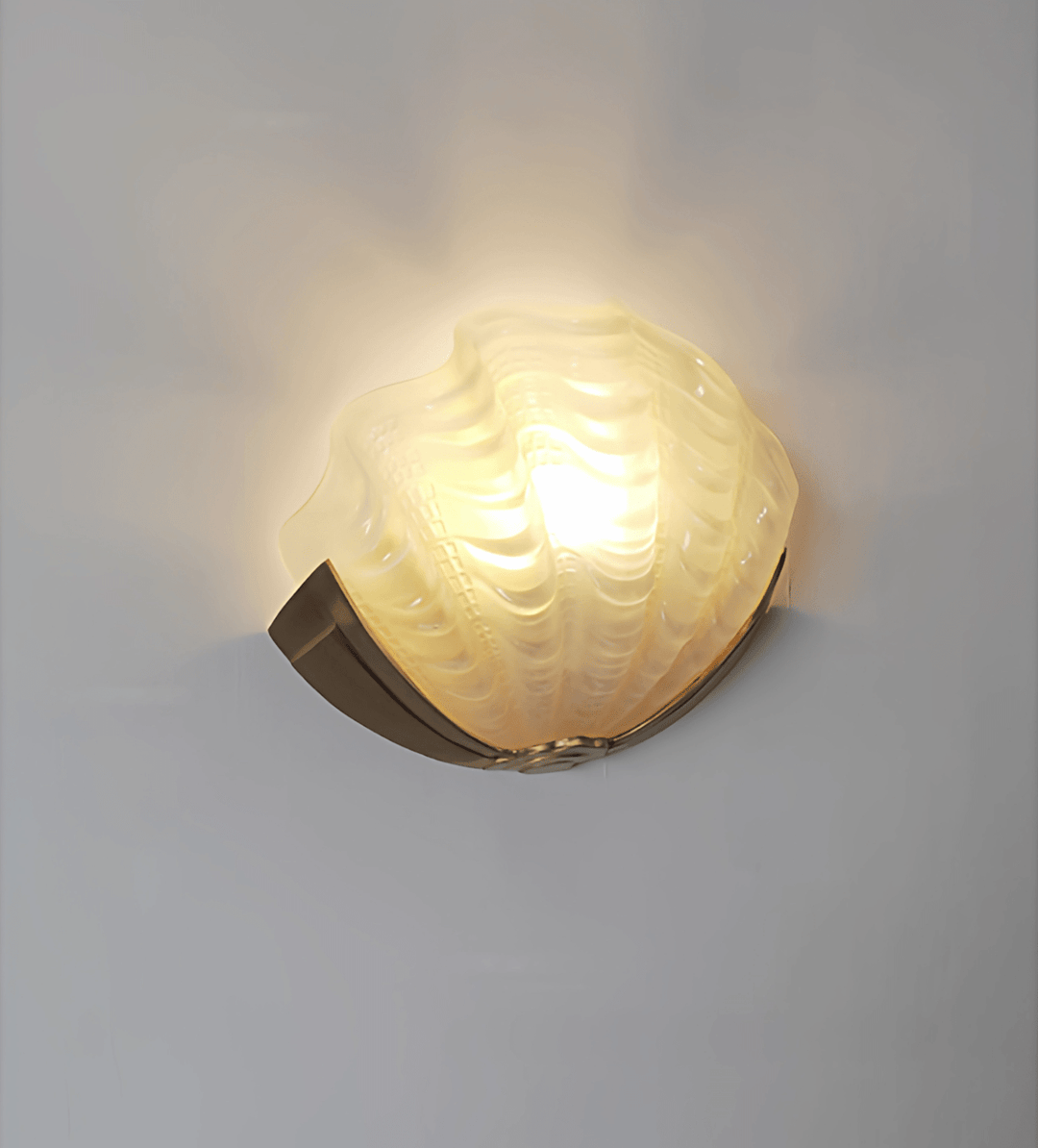 Art Deco Scallop Wall Light