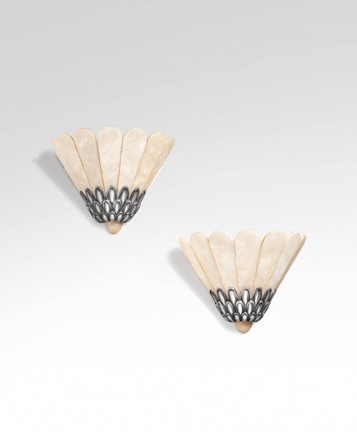 Artoria Petal Alabaster Wall Sconce
