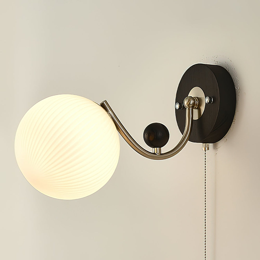 Aurelo Wall Lamp