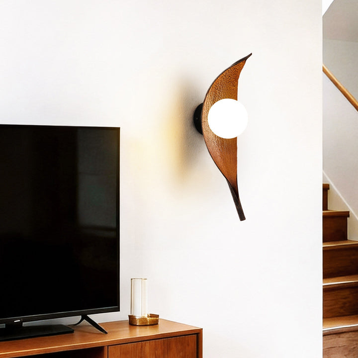Aureo Leaf Glass Wall Lamp