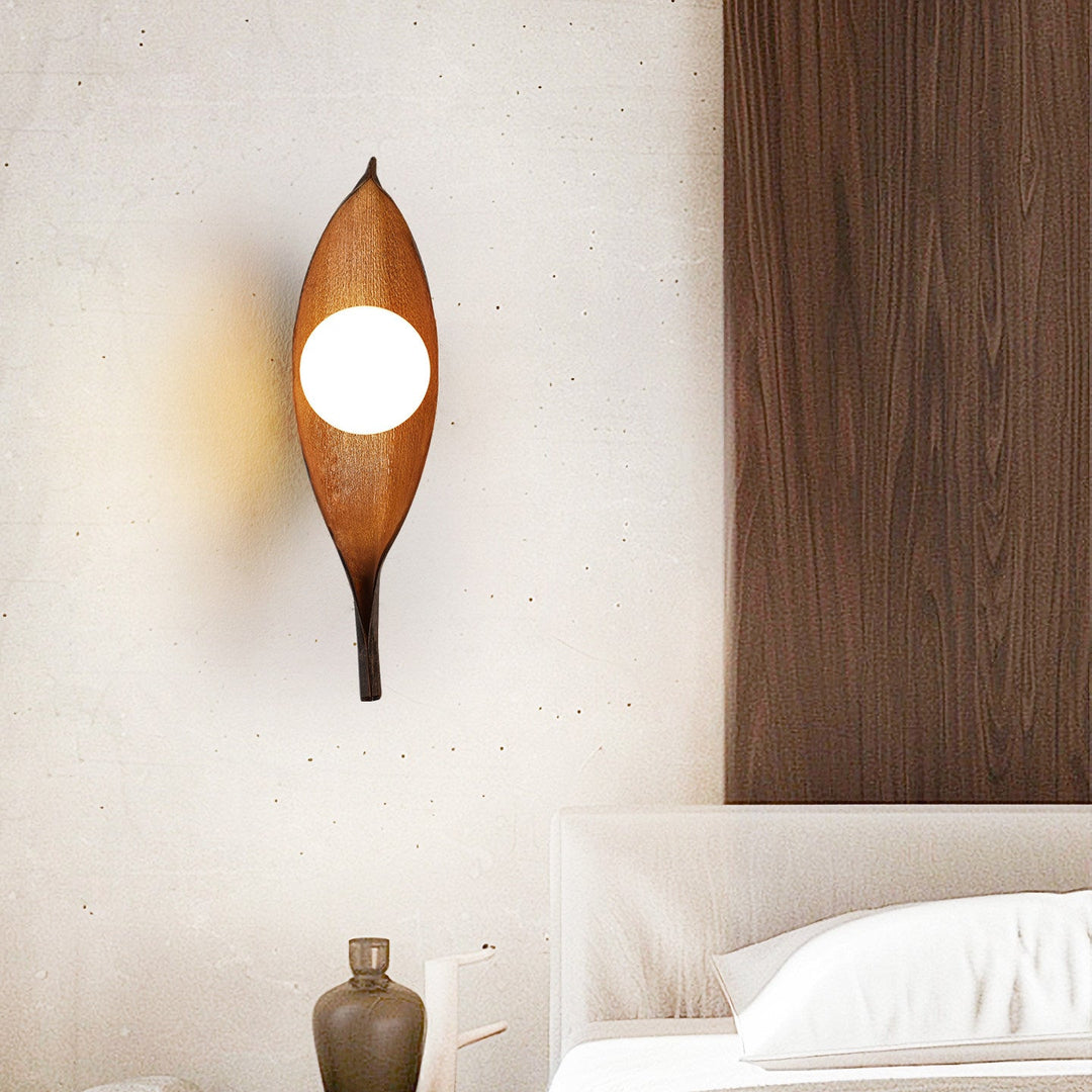Aureo Leaf Glass Wall Lamp