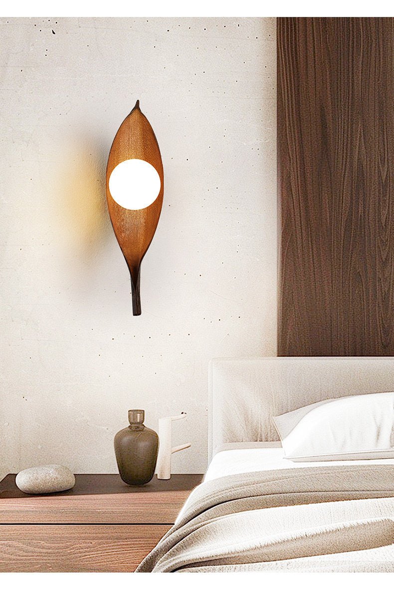 Aureo Leaf Glass Wall Lamp