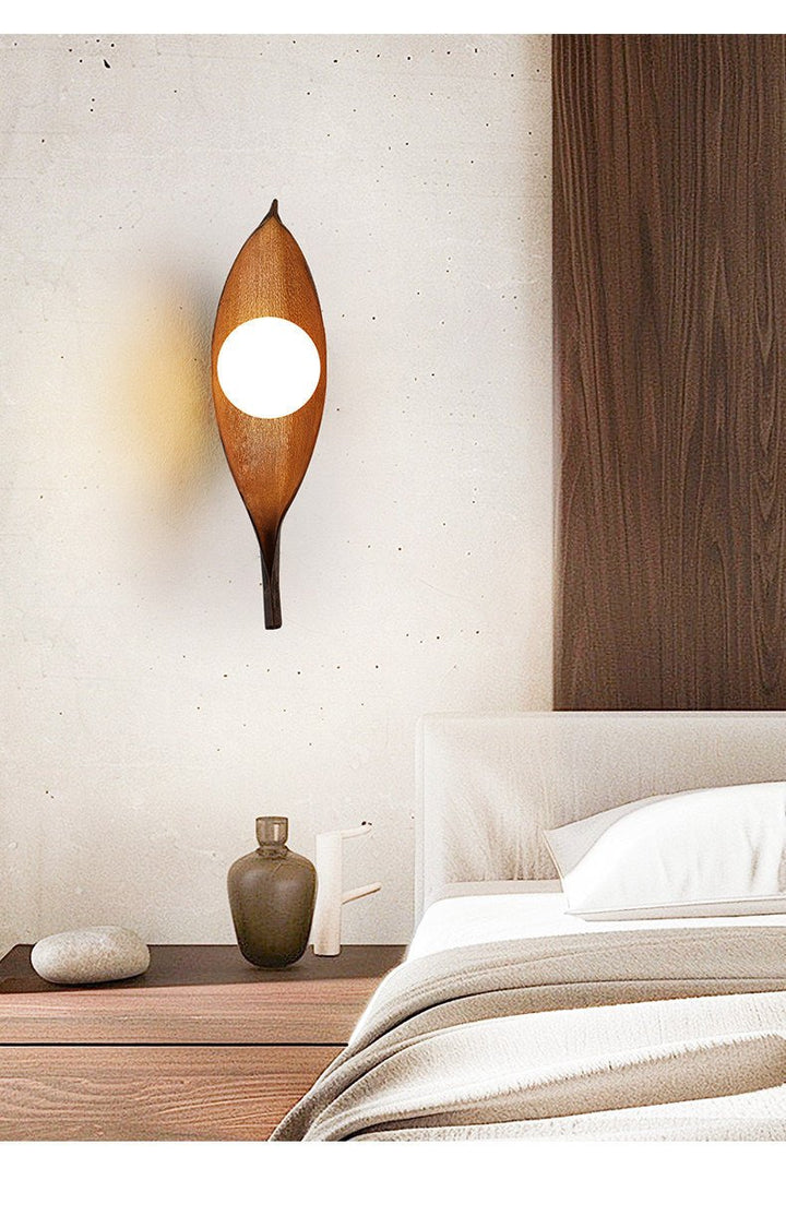 Aureo Leaf Glass Wall Lamp