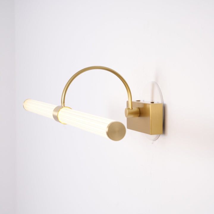 Avery Wall Light