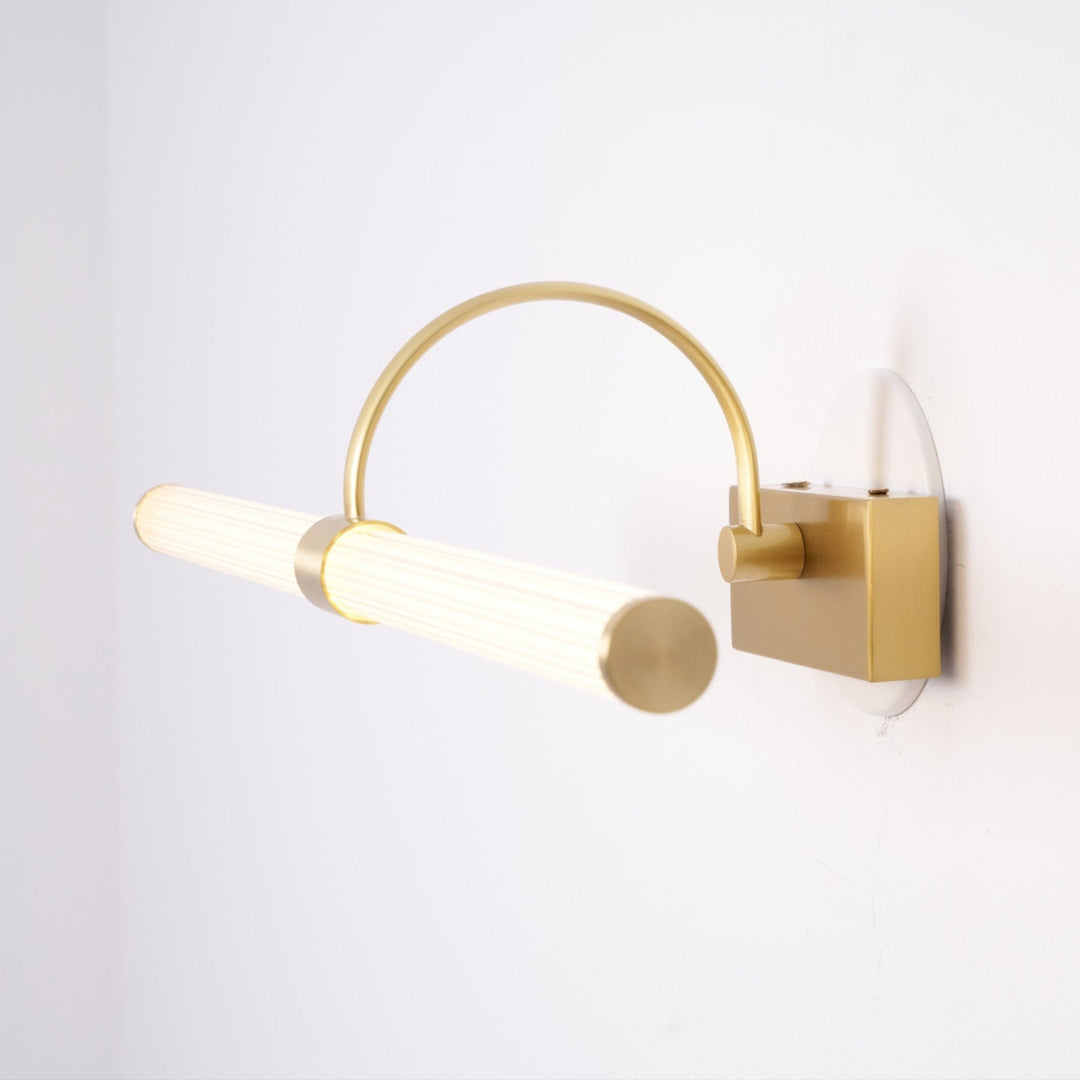 Avery Wall Light