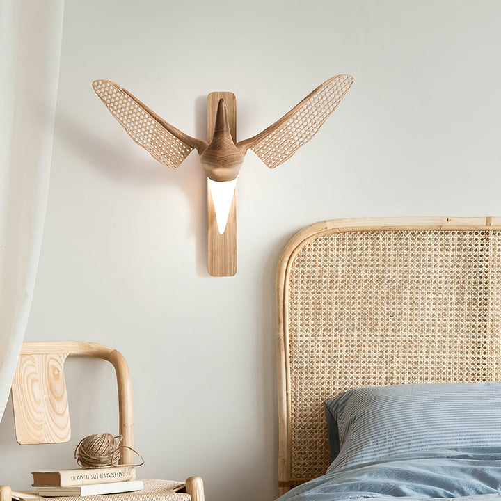Avesa Wall Light