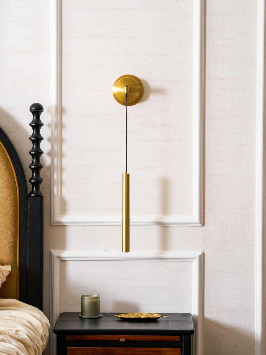 Brass Line Wall Light