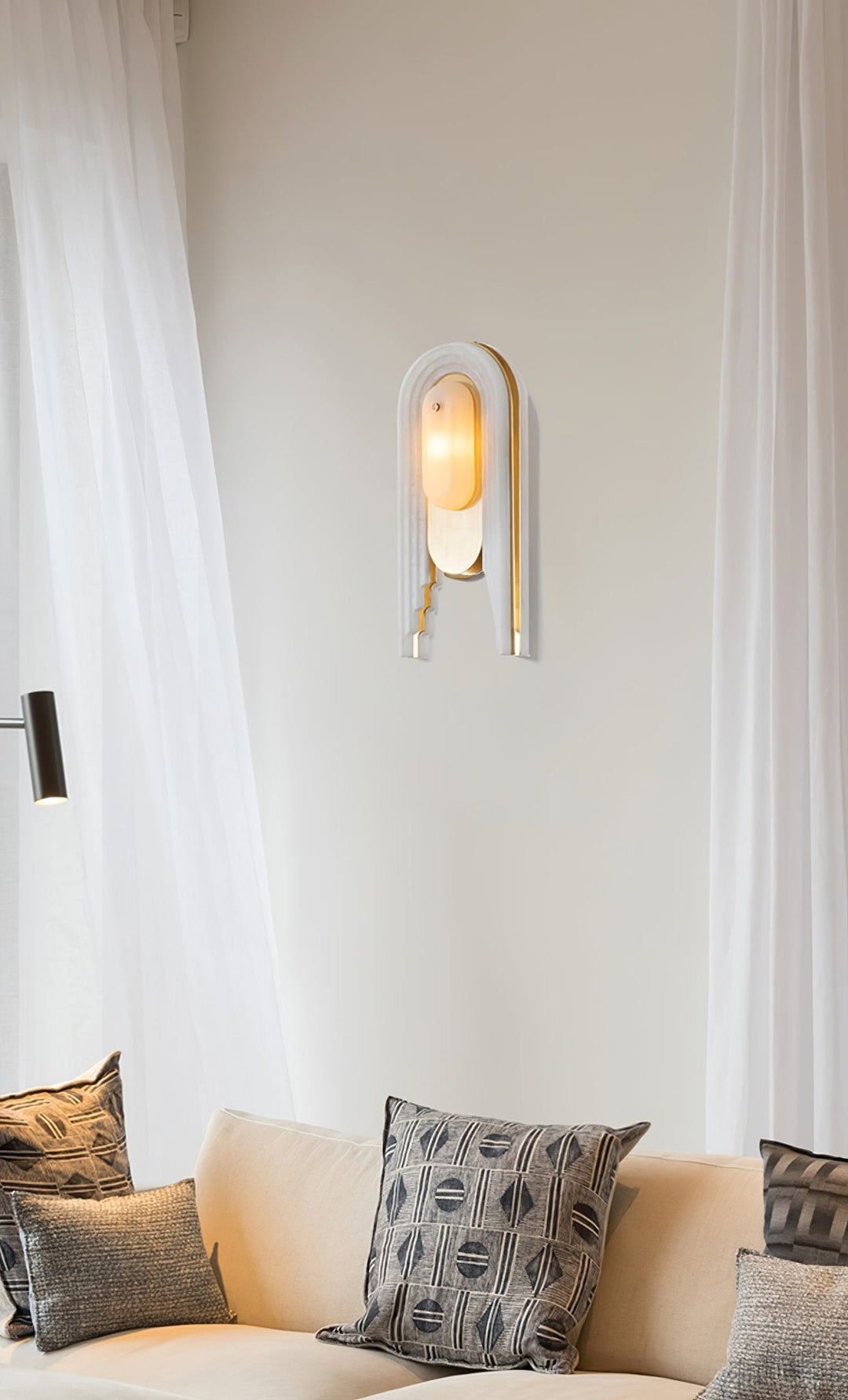 Cascada Alabaster Wall Sconce