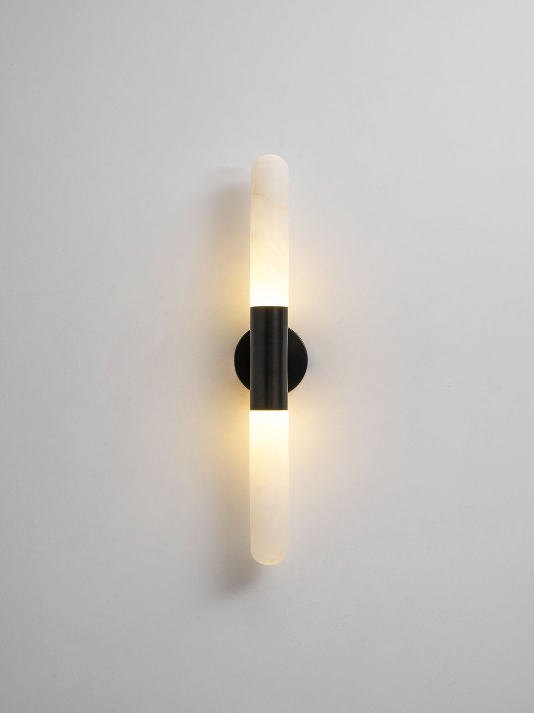 Cavoya Alabaster Wall Light