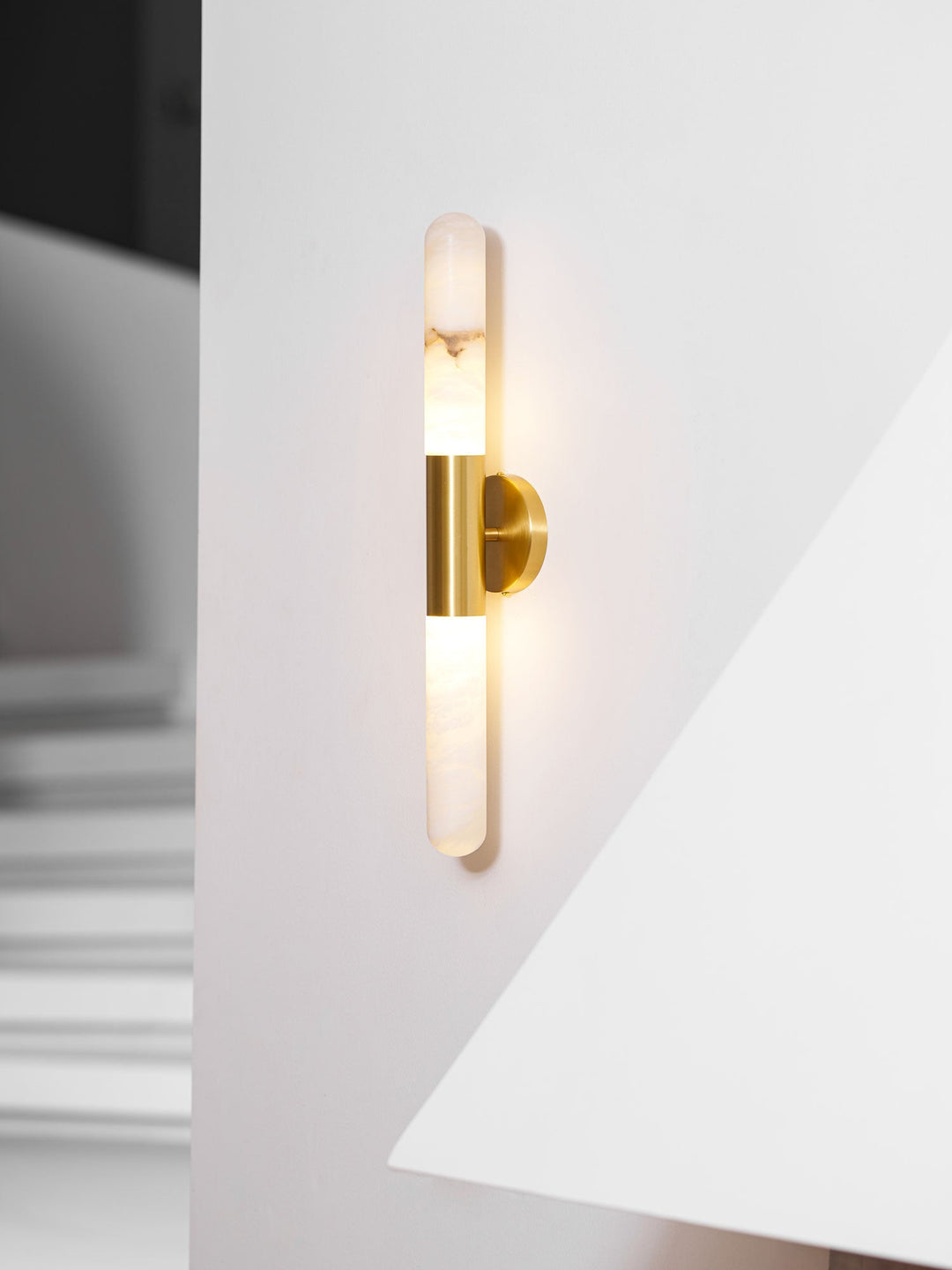 Cavoya Alabaster Wall Light