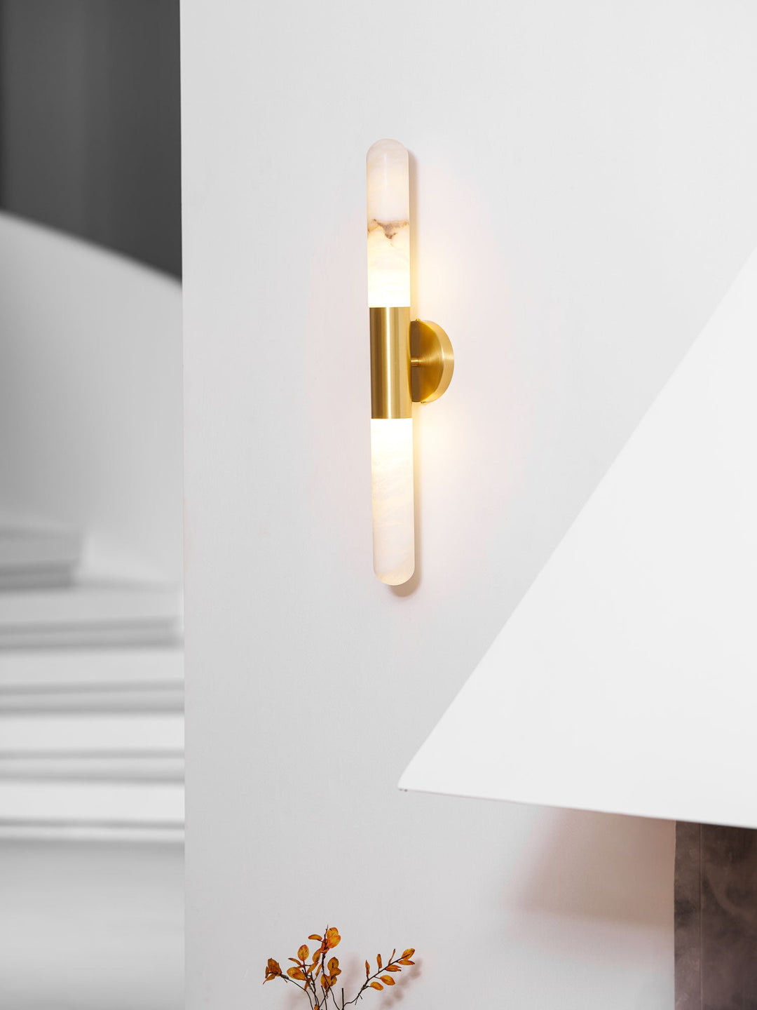 Cavoya Alabaster Wall Light