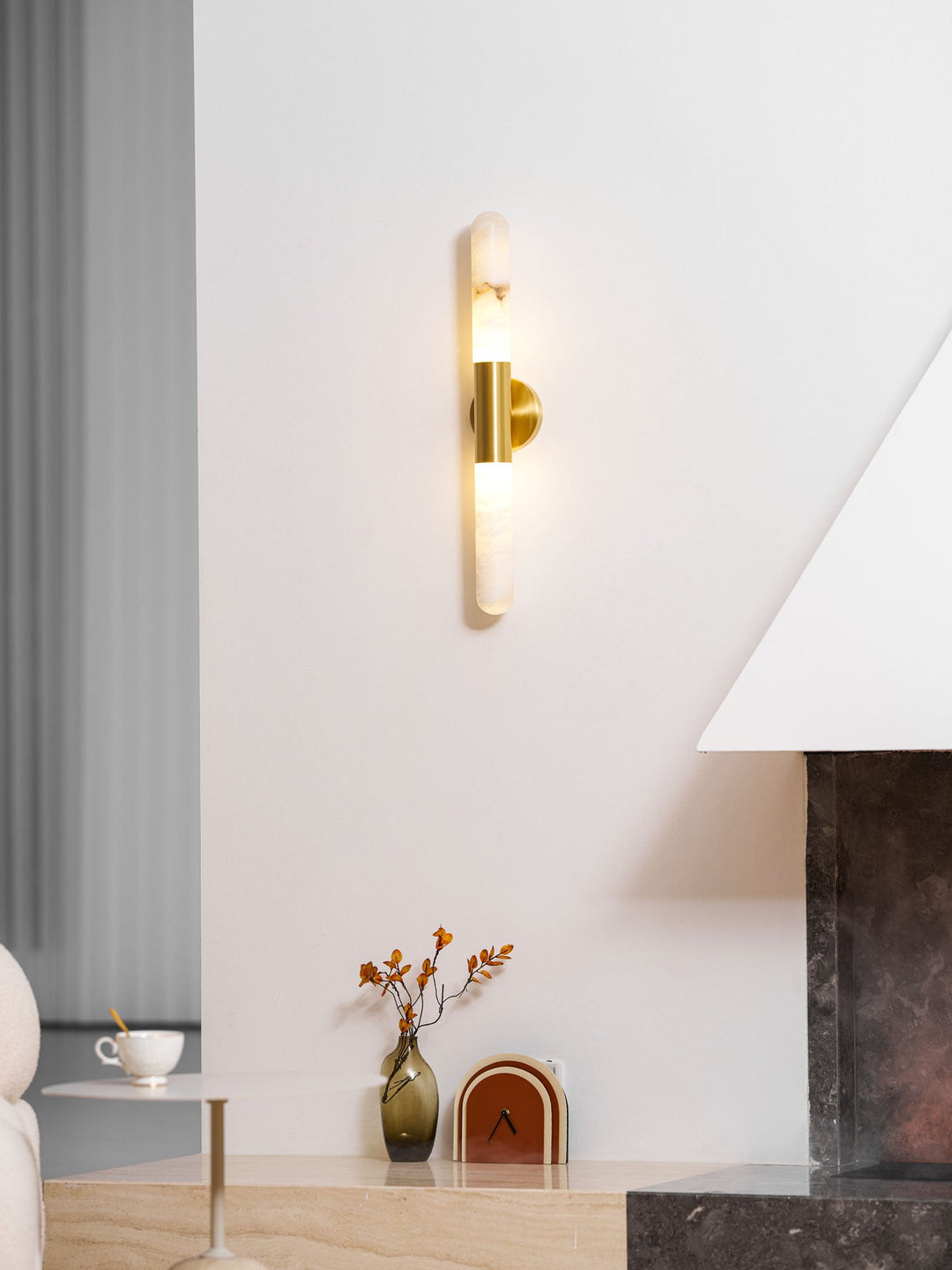 Cavoya Alabaster Wall Light