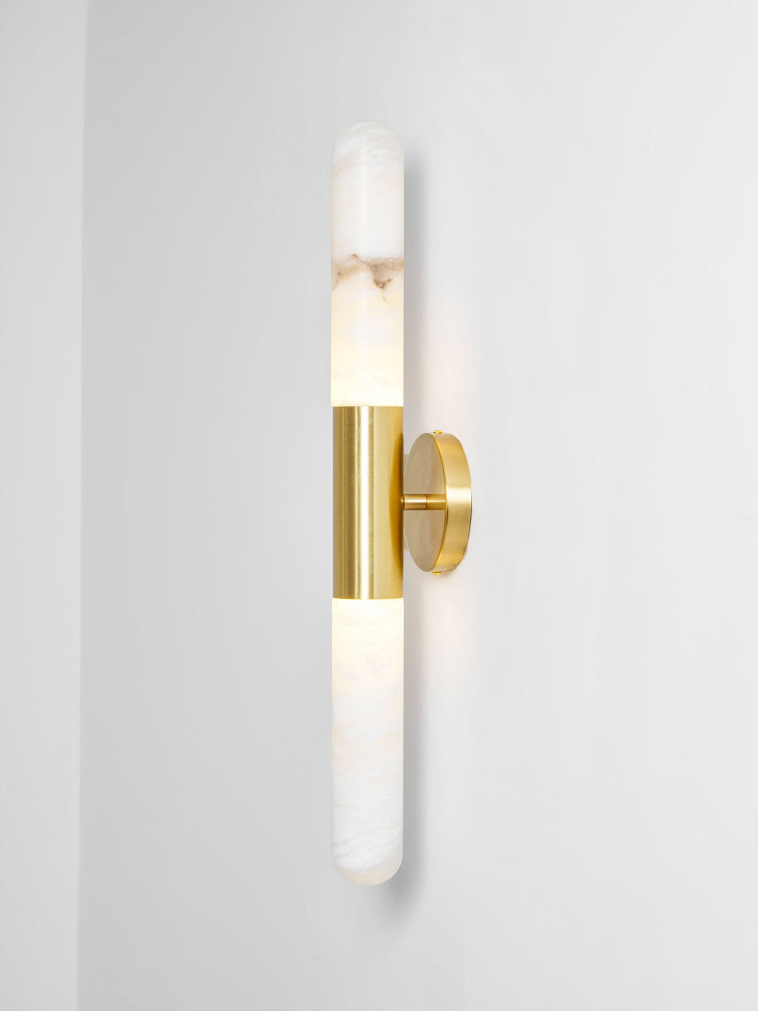 Cavoya Alabaster Wall Light