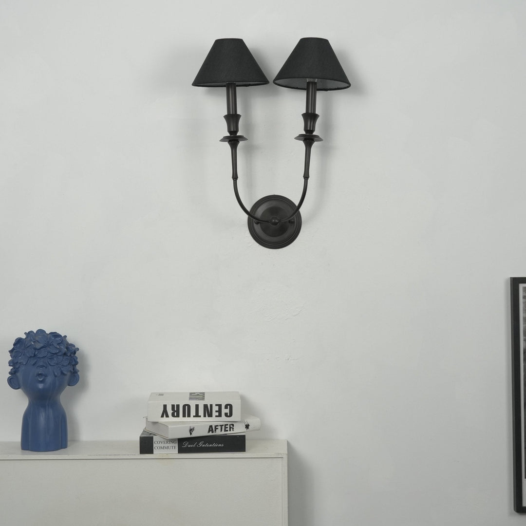 Chester Wall Lamp