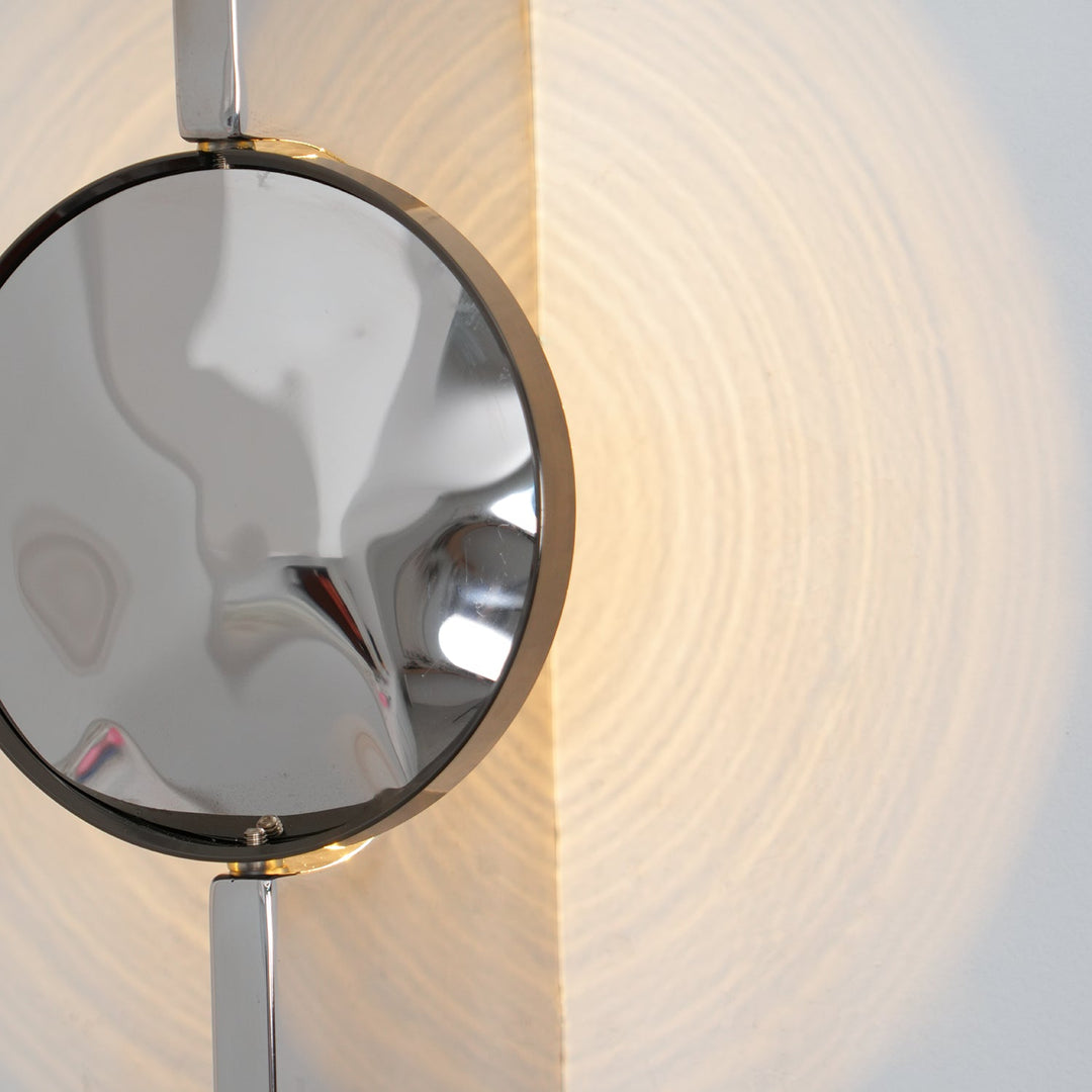 Kinetic Shadow Plug-in Wall Lamp