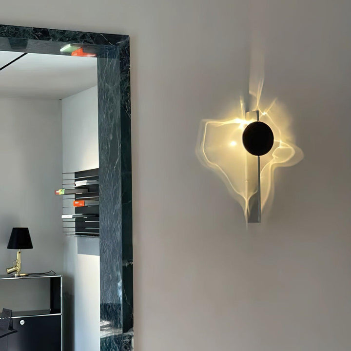 Kinetic Shadow Wall Lamp