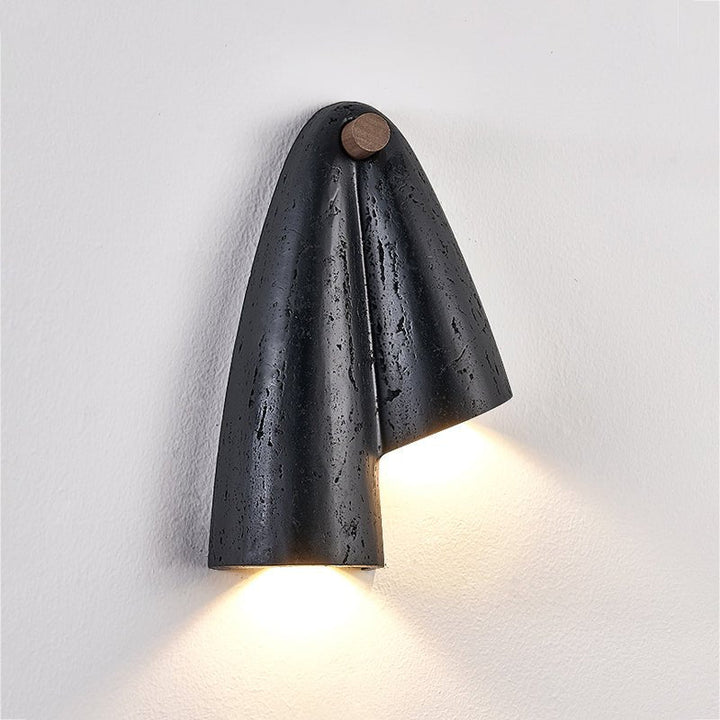 Creska Wall Lamp