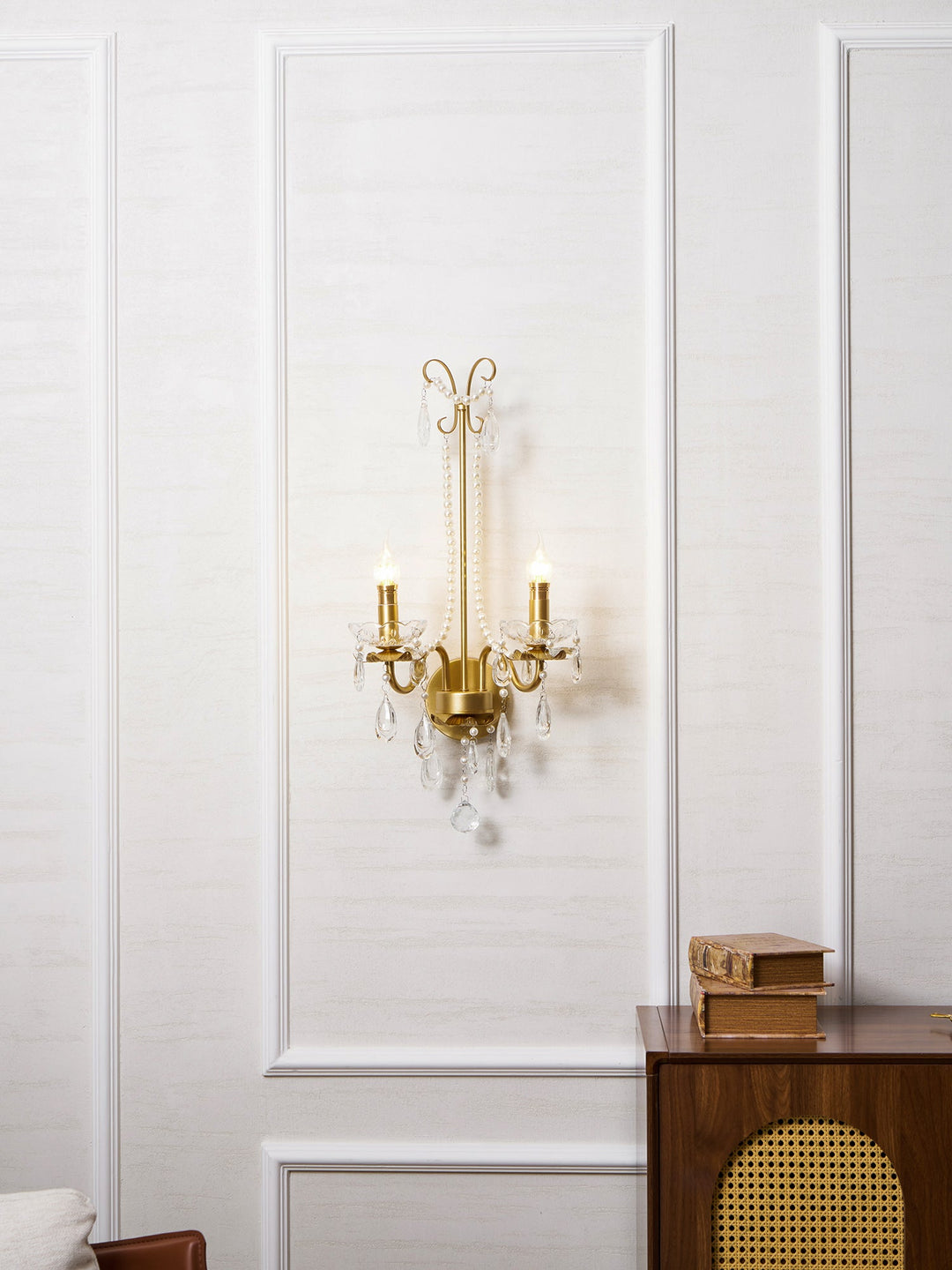 Crystal Pearl Chain Wall Lamp