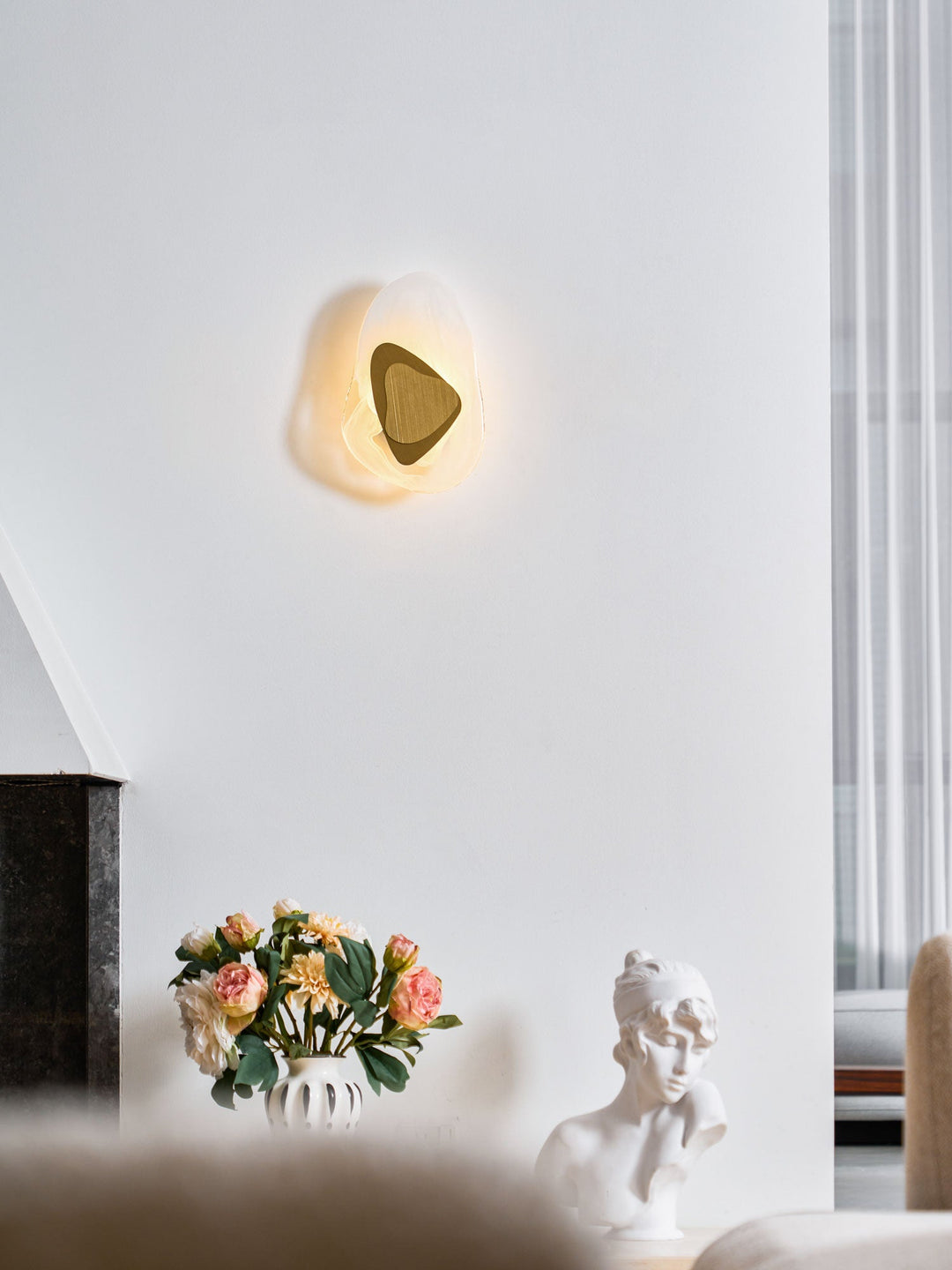 DC1725 Wall Lamp
