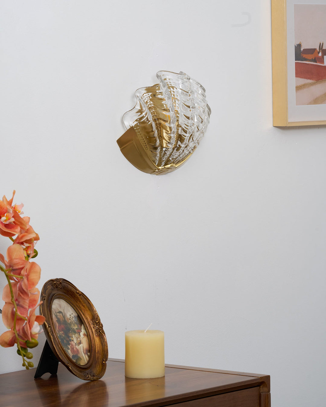 Art Deco Scallop Wall Light