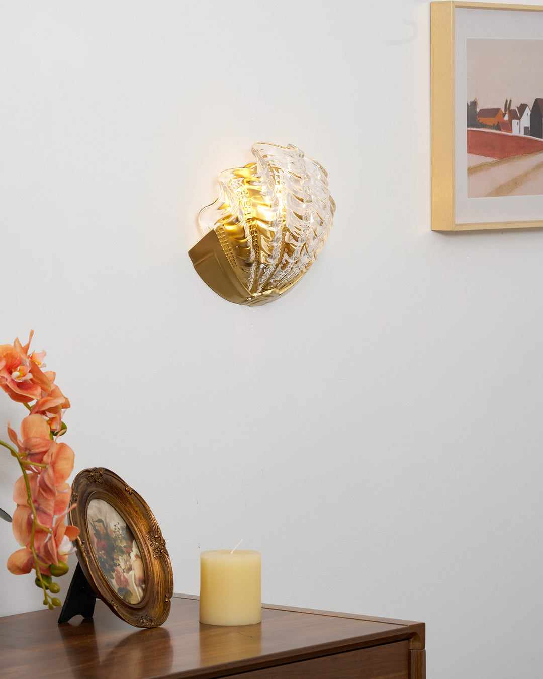 Art Deco Scallop Wall Light