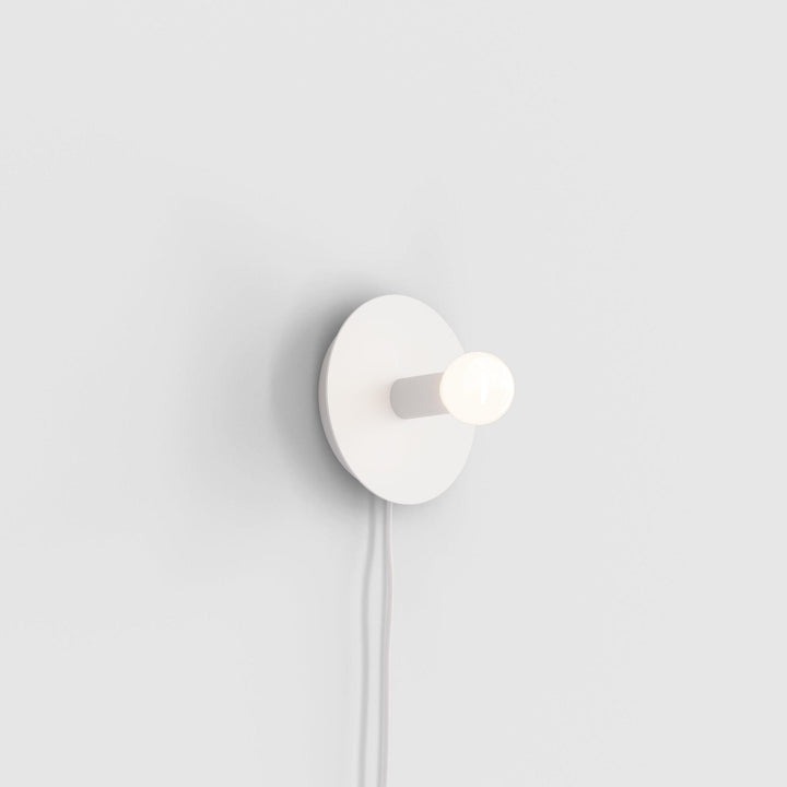 Dot Wall Lamp