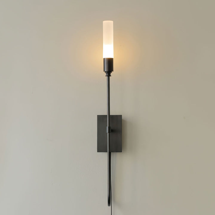 Double Arrow Plug-in Wall Sconce
