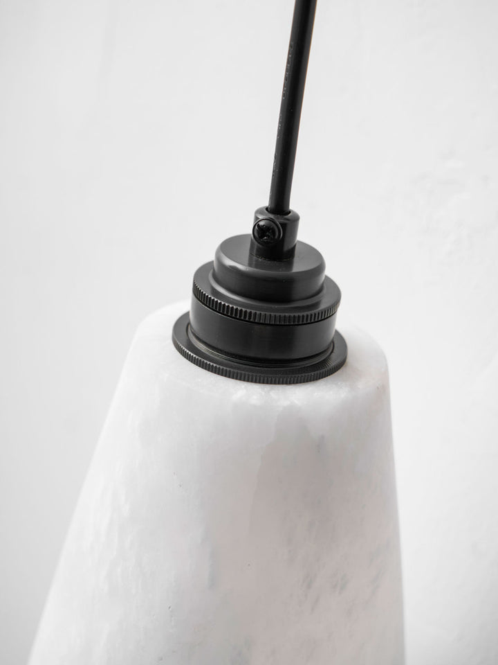 Droplet Alabaster Wall Lamp