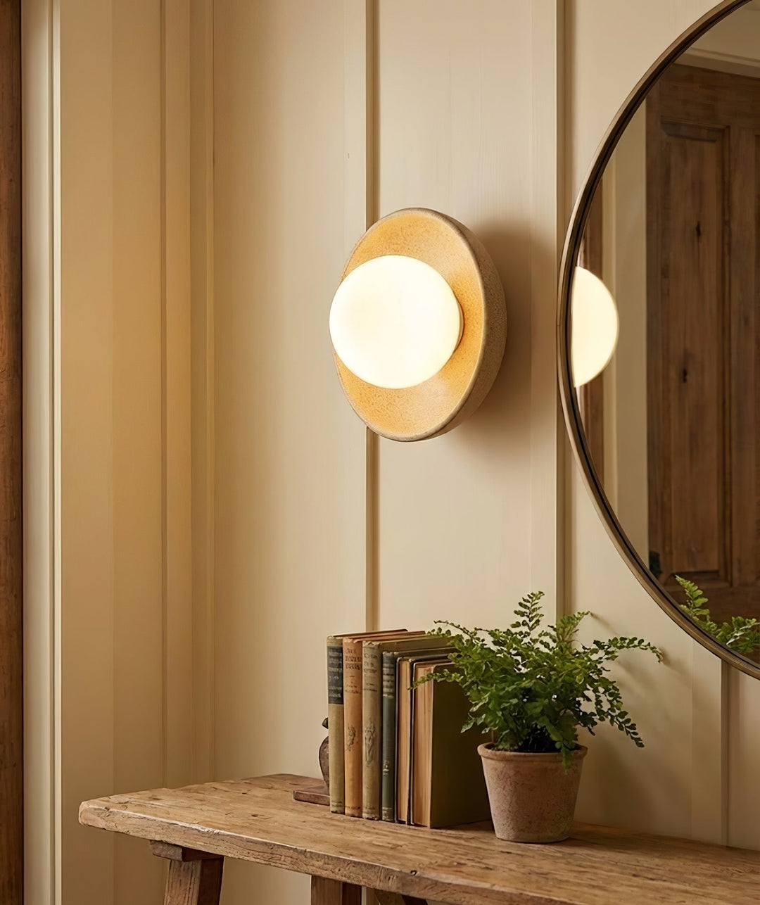 Dusk Round Wall Light