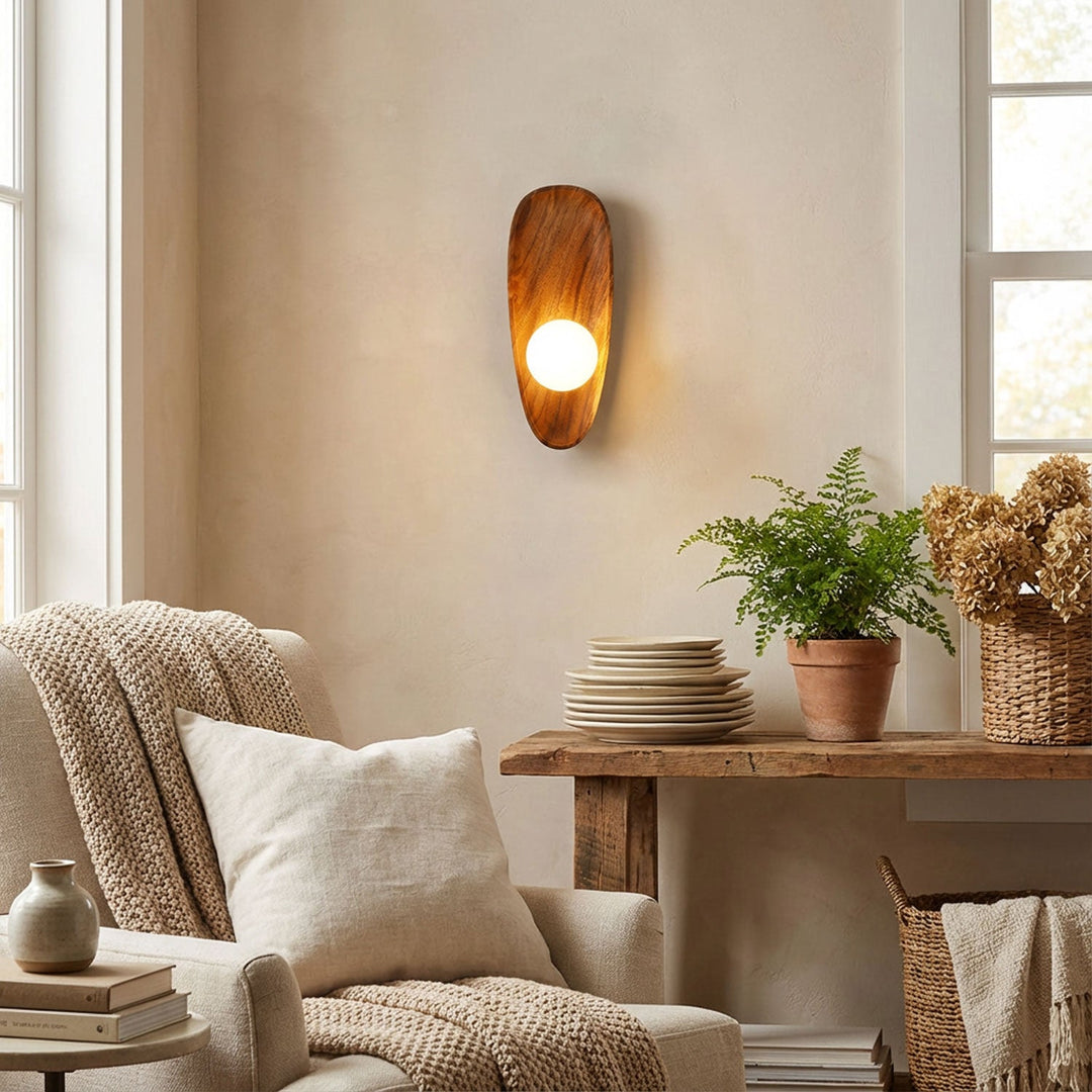 Eivor Wall Lamp