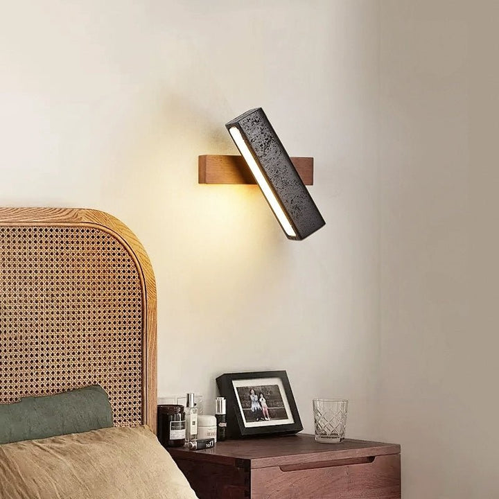 Elias Wall Sconce